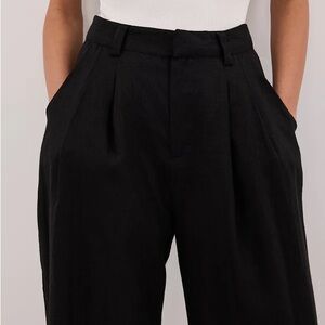 Dissh Black Holden Linen Pant